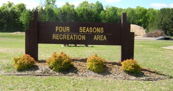 Four Seasons Recreational Park Sign